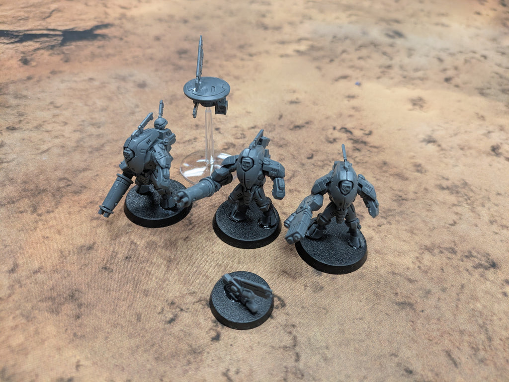 XV26 Stealth Battlesuits